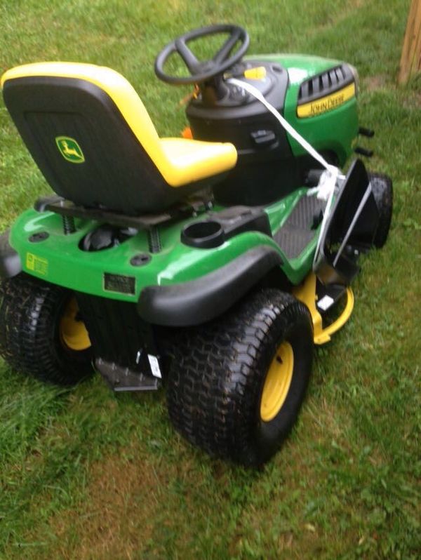 John Deere E130 22 Hp V Twin Side By Side Hydrostatic 42 In Riding Lawn Mower With Mulching 8970