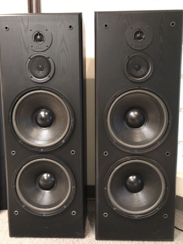 KLM Floor Speakers Model AV5001BA for Sale in Las Vegas, NV - OfferUp