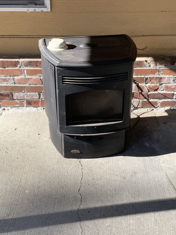 Quadra fire pellet stove for Sale in Puyallup, WA - OfferUp