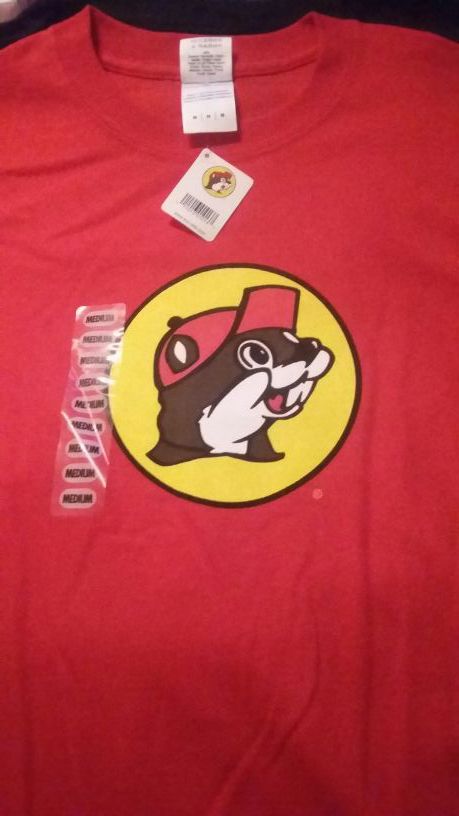 Buc ee's shirts for Sale in Houston, TX - OfferUp
