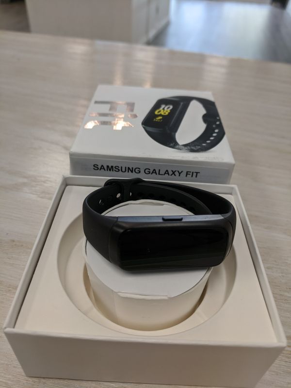 samsung fit watch waterproof