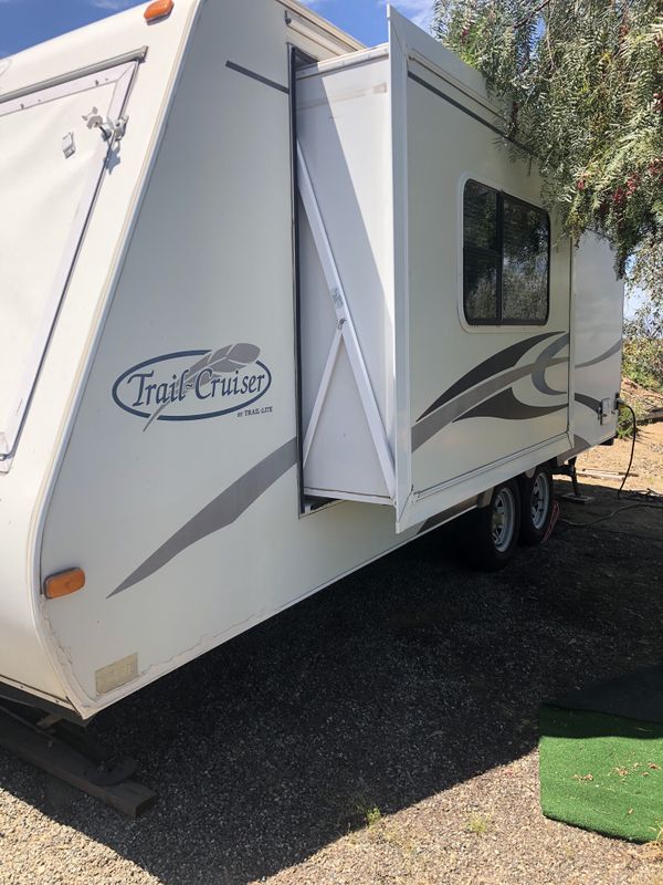 2006 TrailLite TrailCruiser Hybrid 23ft Trailer for Sale in Riverside, CA OfferUp