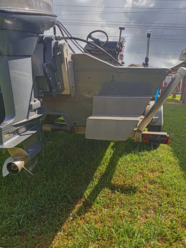 Yamaha g3 17ft center console aluminum boat for Sale in Port Arthur, TX