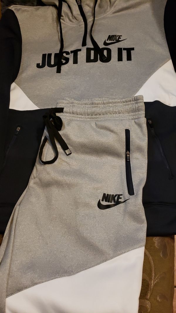 mens nike jogger sweat suit