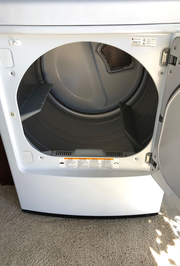 LG 2013 washer and Dryer for Sale in Tucson, AZ OfferUp
