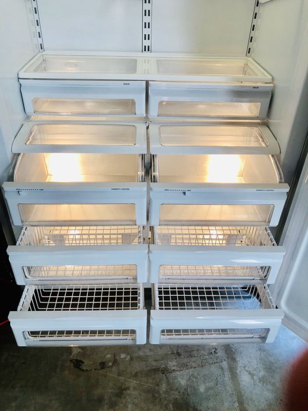 GE Monogram 36” Built In All Refrigerator for Sale in West Palm Beach