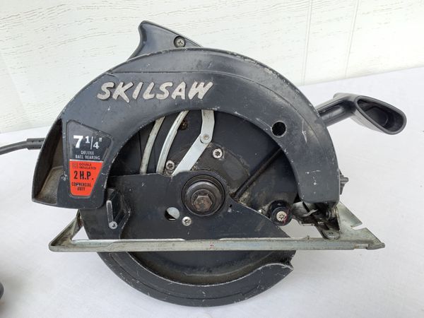 Skilsaw Model 559 7 1/4” Deluxe Ball Bearing Circular Saw for Sale in ...