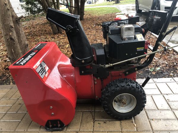 24 inch Murray 2 stage snow blower for Sale in Westchester, IL - OfferUp