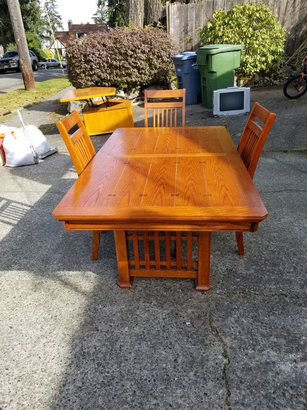 Unique Tables And Chairs For Sale Info