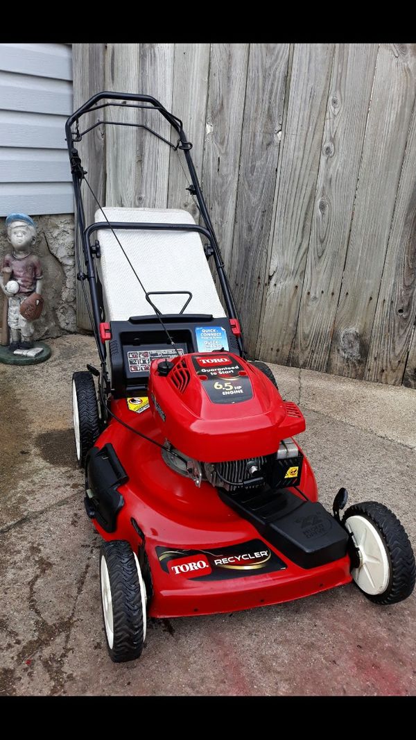 Toro Recycler 22 Bagger at Toro Lawn Mower