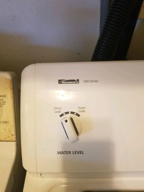 Kenmore 300 Series Washer and Gas Dryer for Sale in Las Vegas, NV OfferUp