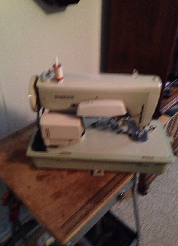 Singer 621b Sewing Machine For Sale In Versailles, Ky - Offerup