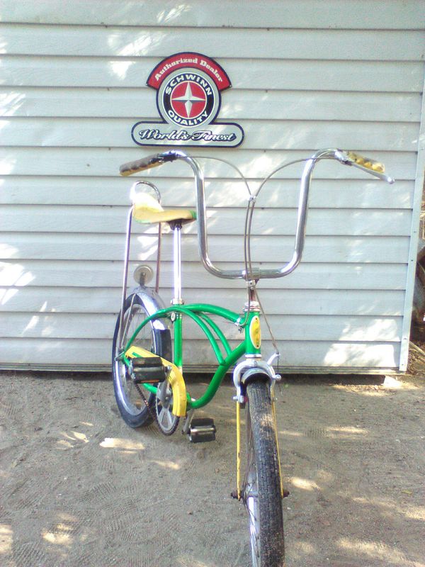 yellow schwinn stingray