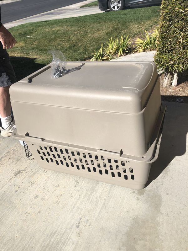 Great Choice Hard Plastic Dog Crate for Sale in Beaumont, CA OfferUp