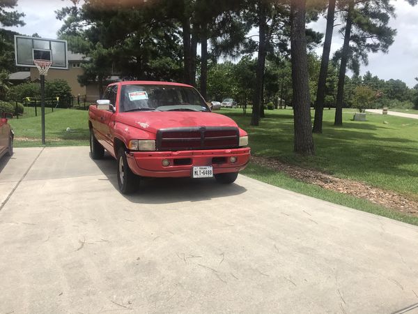 96 Dodge Ram 1500 360 engine 5.9L for Sale in Montgomery, TX - OfferUp