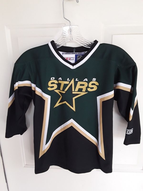 NHL VINTAGE DALLAS STARS 9 CHILDREN/YOUTH JERSEY for Sale in Garland
