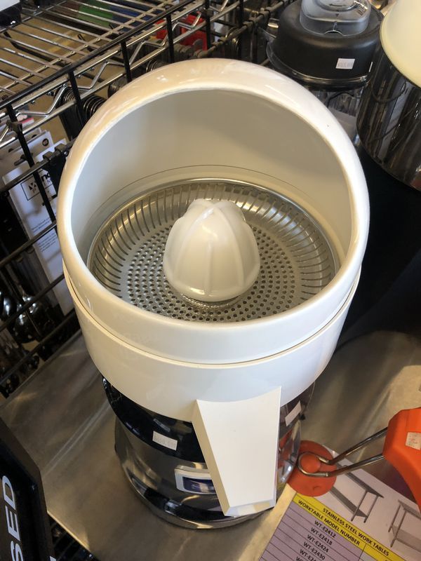 Commercial Sunkist Citrus Juicer for Sale in Colton, CA OfferUp