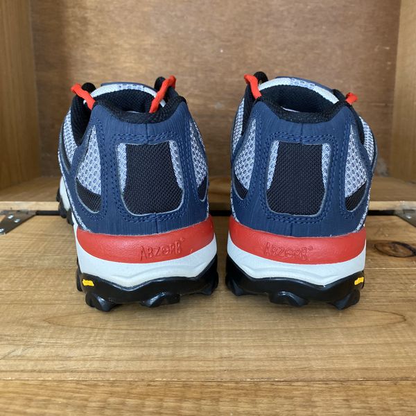 dunham hiking boots waffle stomper