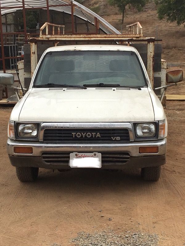 1989 Toyota Pickup 1 Ton Flatbed for Sale in Fallbrook, CA OfferUp