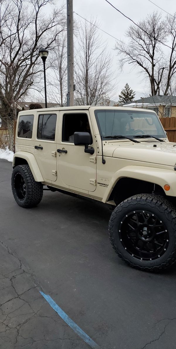Lifted Tan Jeep wrangler for sale! for Sale in Melrose Park, IL OfferUp