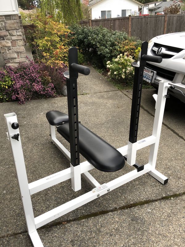 Parabody Weight Bench Adjustable with preacher curl attachment and ...