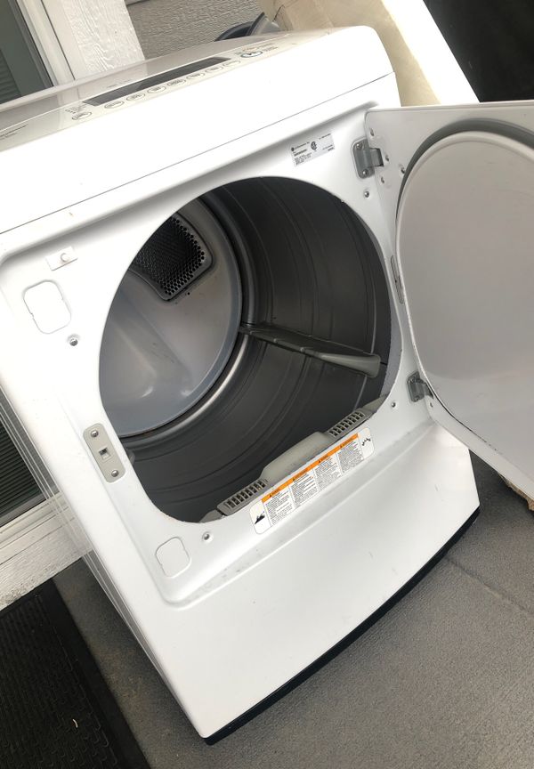 LG hydroshield technology dryer . for Sale in Denver, CO OfferUp