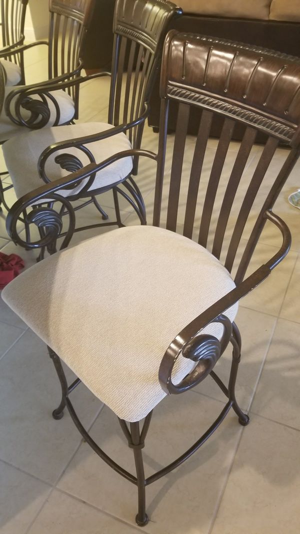Bar stools for Sale in Orlando, FL - OfferUp