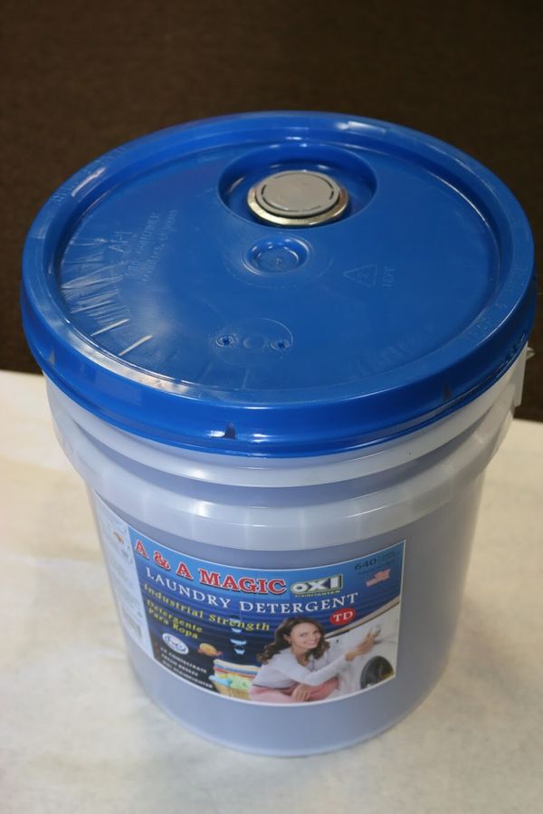 Magic laundry detergent for sale liquid 5 gallons for Sale in Paramount