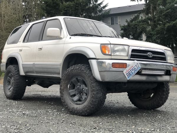 98’ limited lifted 4runner for Sale in Snohomish, WA - OfferUp