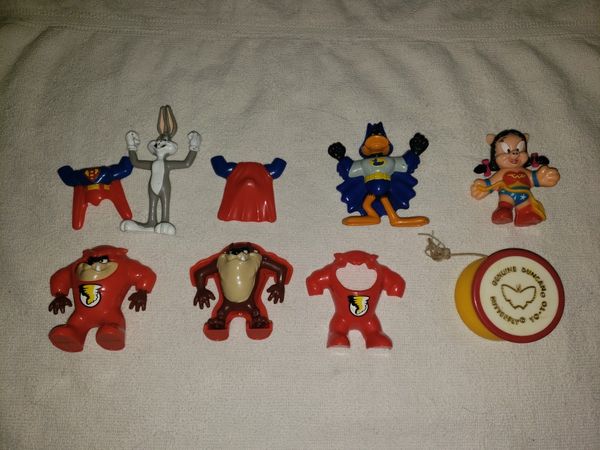 super looney tunes toys