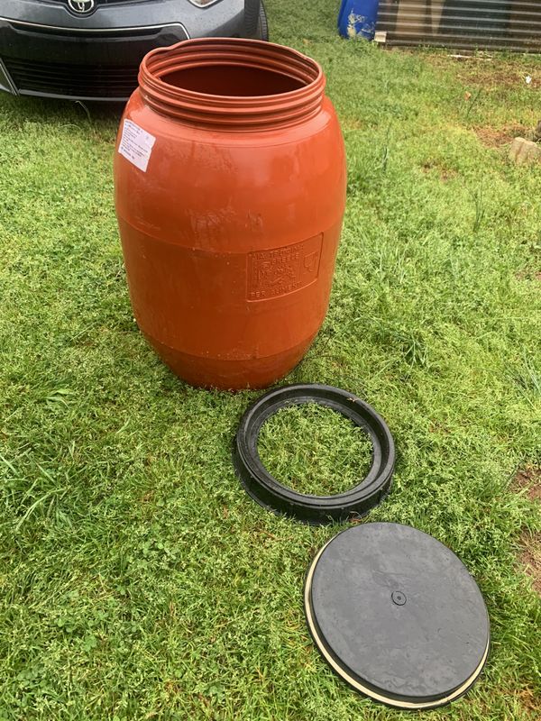 190 liters 50 gallon plastic barrels food grade screw tops clean feed