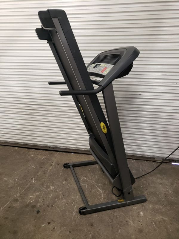 Image 15.5s Treadmill for Sale in Clearwater, FL OfferUp