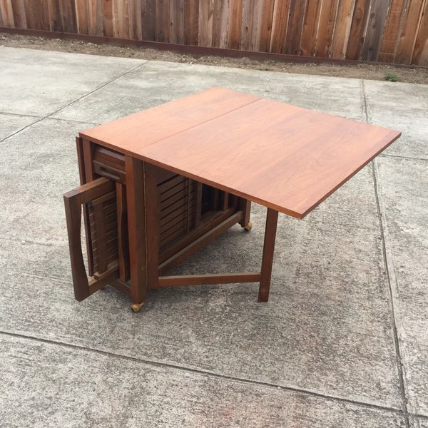 Rare mid century Romanian drop leaf table w/ 4 hideaway chairs for Sale in Pacifica, CA OfferUp