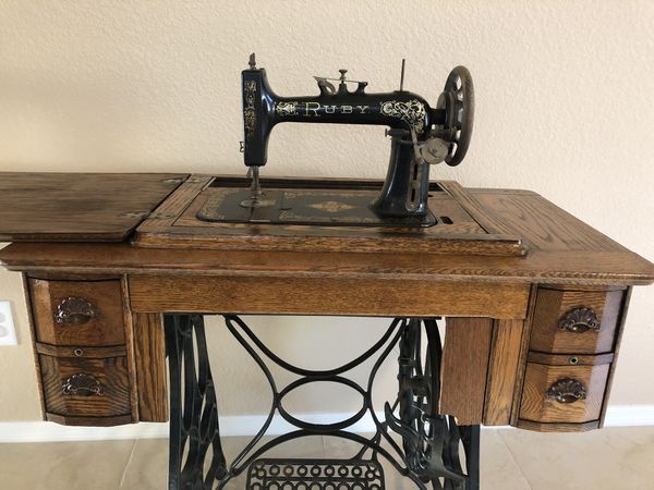 Antique Treadle Sewing Machine for Sale in Tucson, AZ - OfferUp