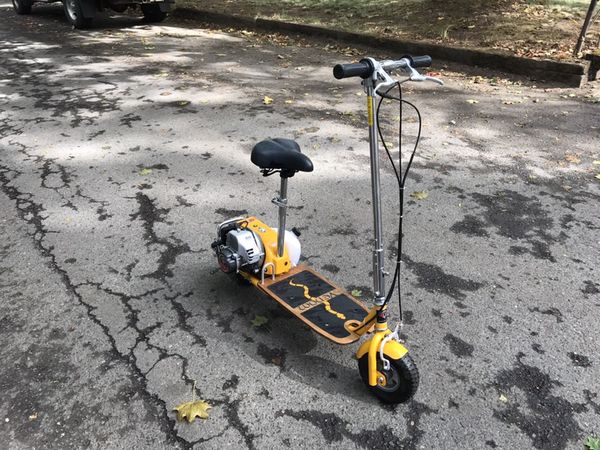 USA Built Viza Venom 33cc Gas Scooter for Sale in Portland, OR - OfferUp