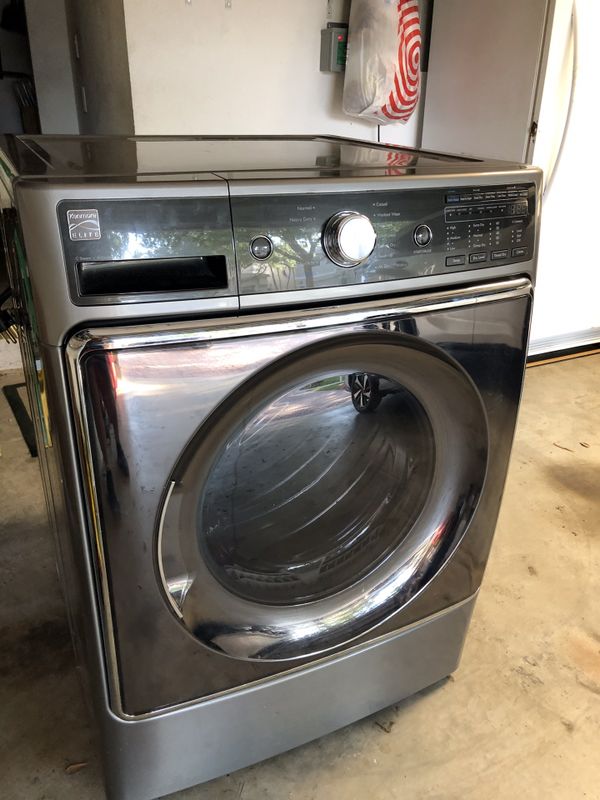 Kenmore Elite 9.0 large capacity dryer with steam for Sale in Lake