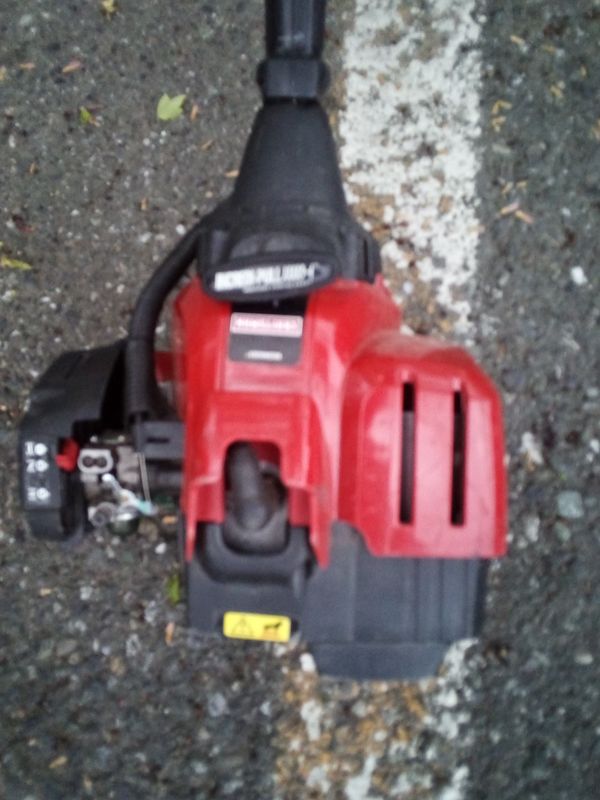 Craftsman multi tool attachment system Weed eater for Sale in Mount