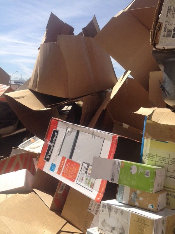 Free cardboard pick up today for Sale in Phoenix, AZ OfferUp
