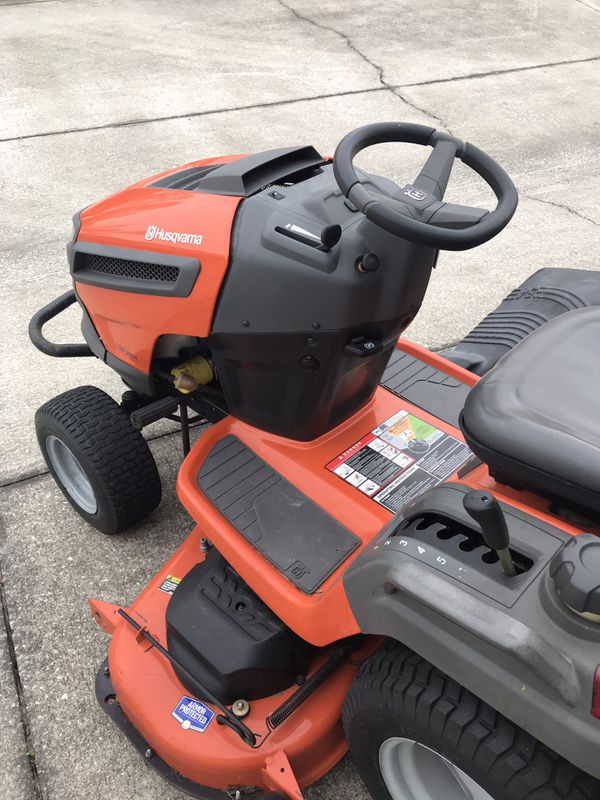 HUSQVARNA LGT2654 TRACTOR 54 INCH RIDING LAWN MOWER WITH BAGGER for