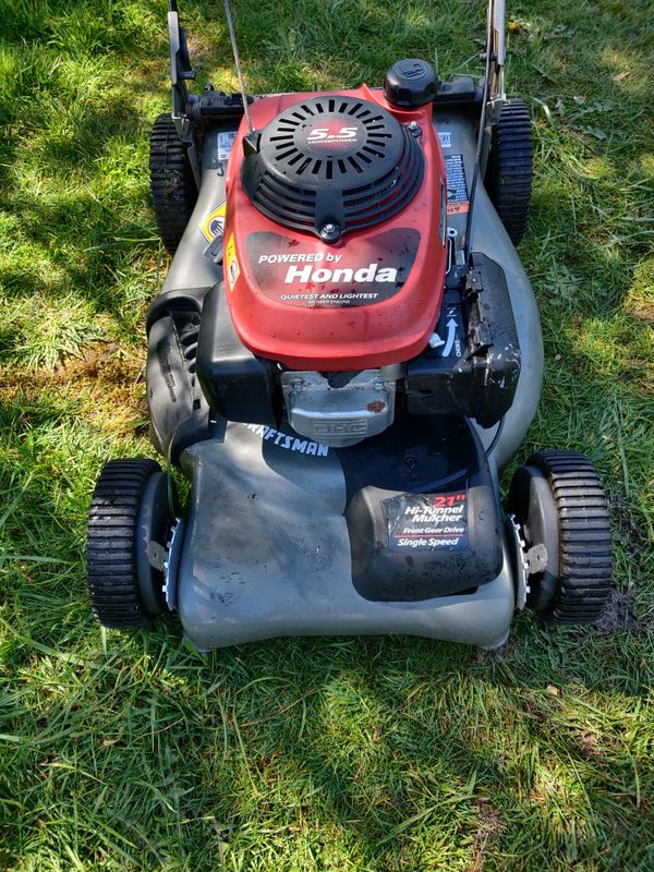 Craftsman lawn mower 21 in blade powered by a Honda 5.5 horsepower ...