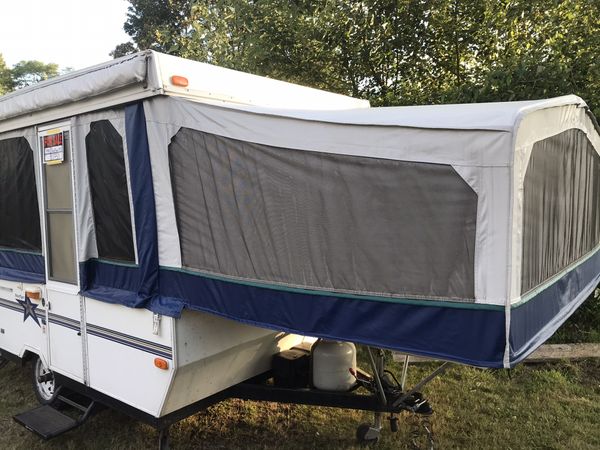 NO FUNKY SMELLS 1998 StarCraft Starflyer 1021 pop-up popup tent trailer ...