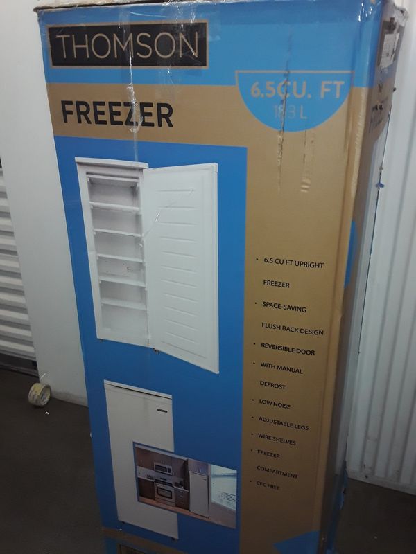 Thompson 6.5 cubic feet upright freezer for Sale in Las Vegas, NV OfferUp