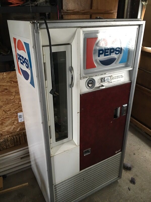 Vintage Pepsi Vending Machine for Sale in Bremerton, WA OfferUp