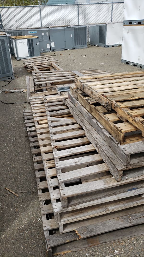 Free Scrap wood. Pallets. for Sale in Sacramento, CA OfferUp