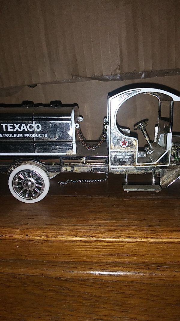 texaco collectible trucks