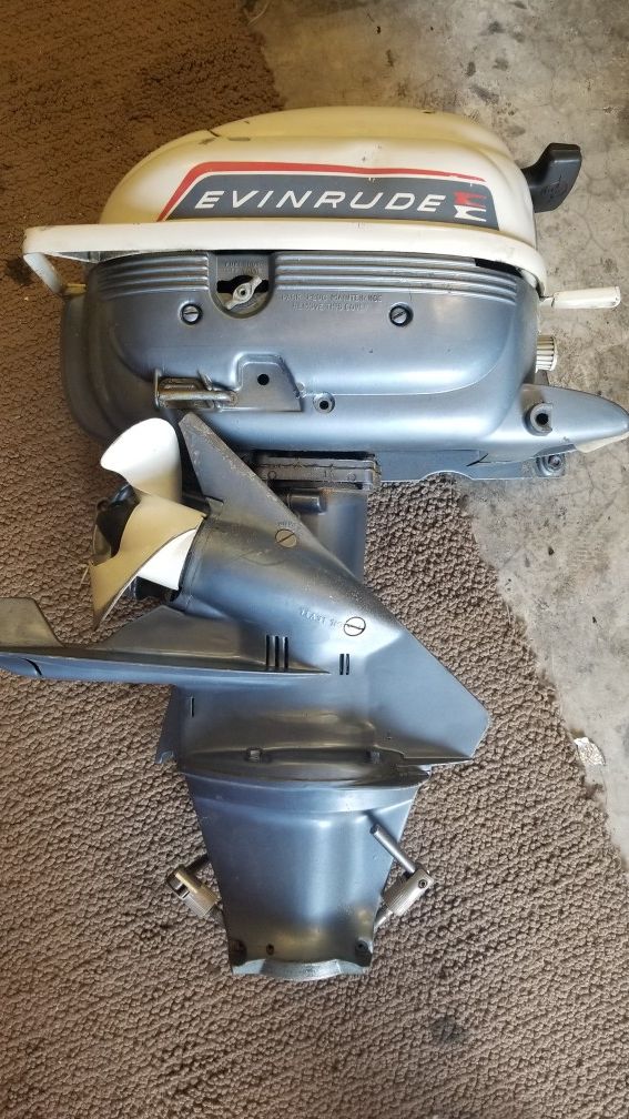 Evinrude 3 hp horsepower folding engine for Sale in La Mesa, CA - OfferUp