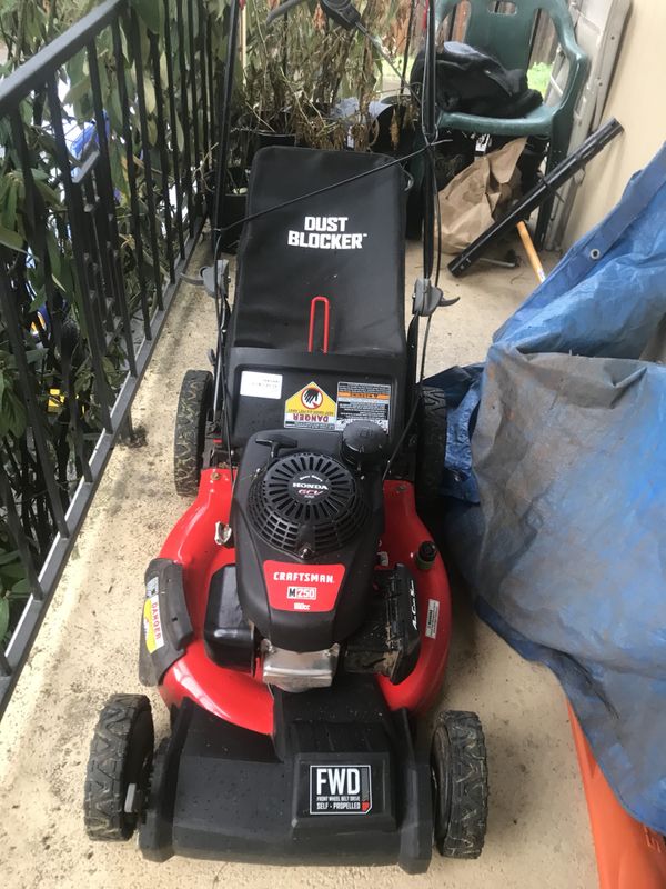 Lawn Mower Craftsman M250 Honda 160cc for Sale in Salem, OR - OfferUp