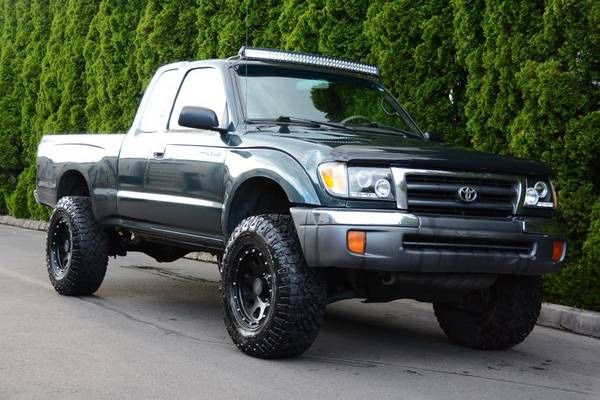 1998 Toyota Tacoma XtraCab SR5 4WD 5-Speed for Sale in Gresham, OR ...