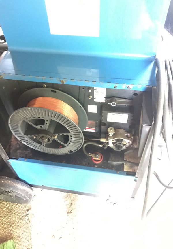 Millermatic 200 Vintage Miller Mig Welder for Sale in Dartmouth, MA