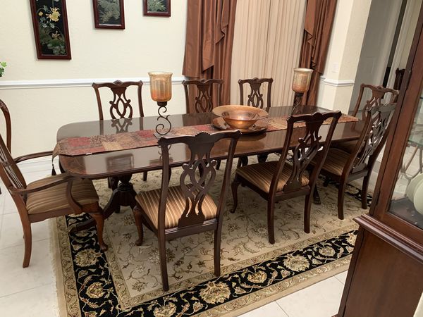 Used Mahogany Dining Room Table And 8 Chairs